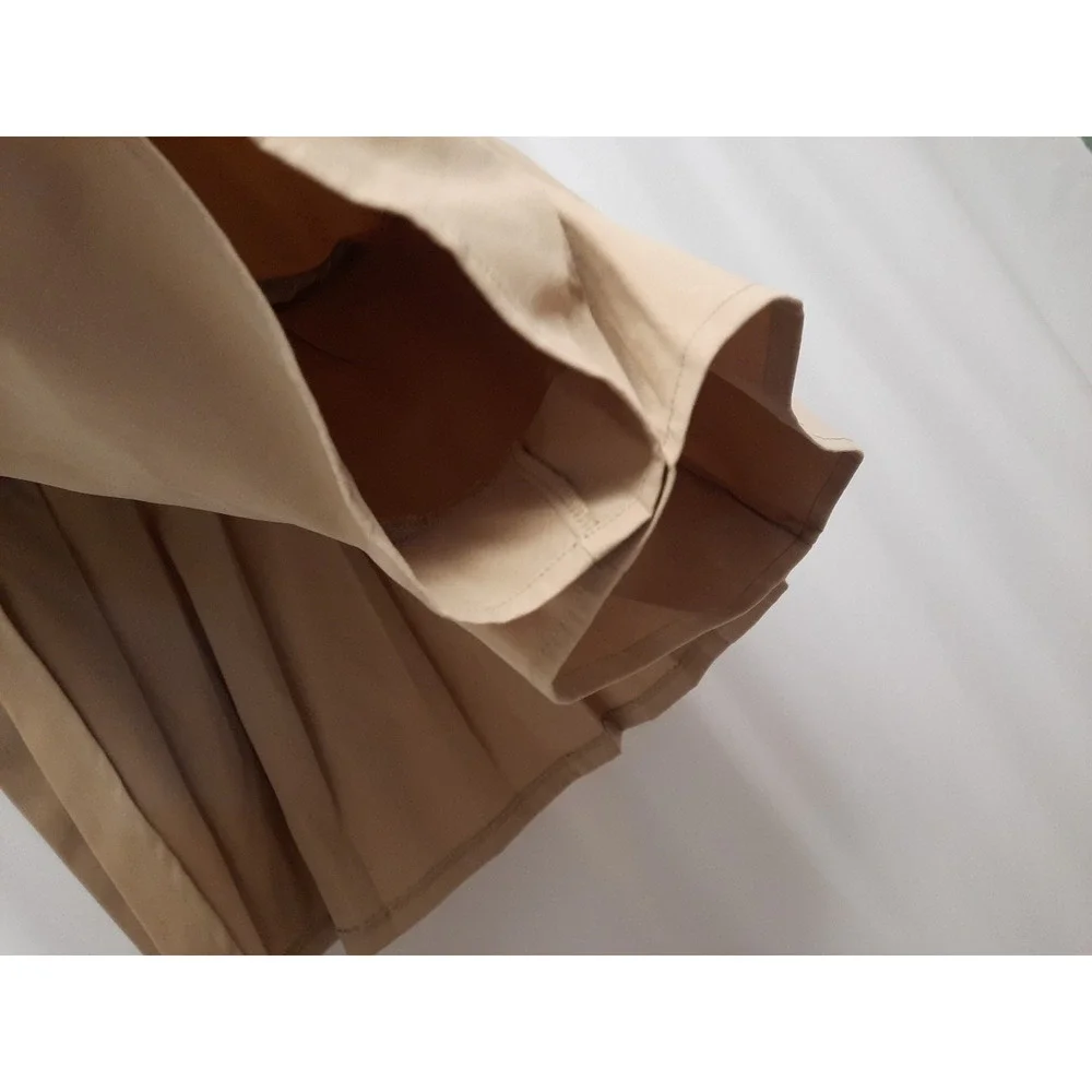19 Cooper NWT tan short front pleat side belt gold hardware short skort side zip